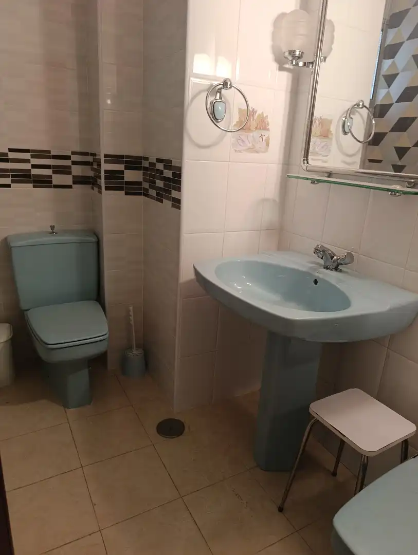 Bathroom of Flat for sale in Dos Hermanas  with Air Conditioner