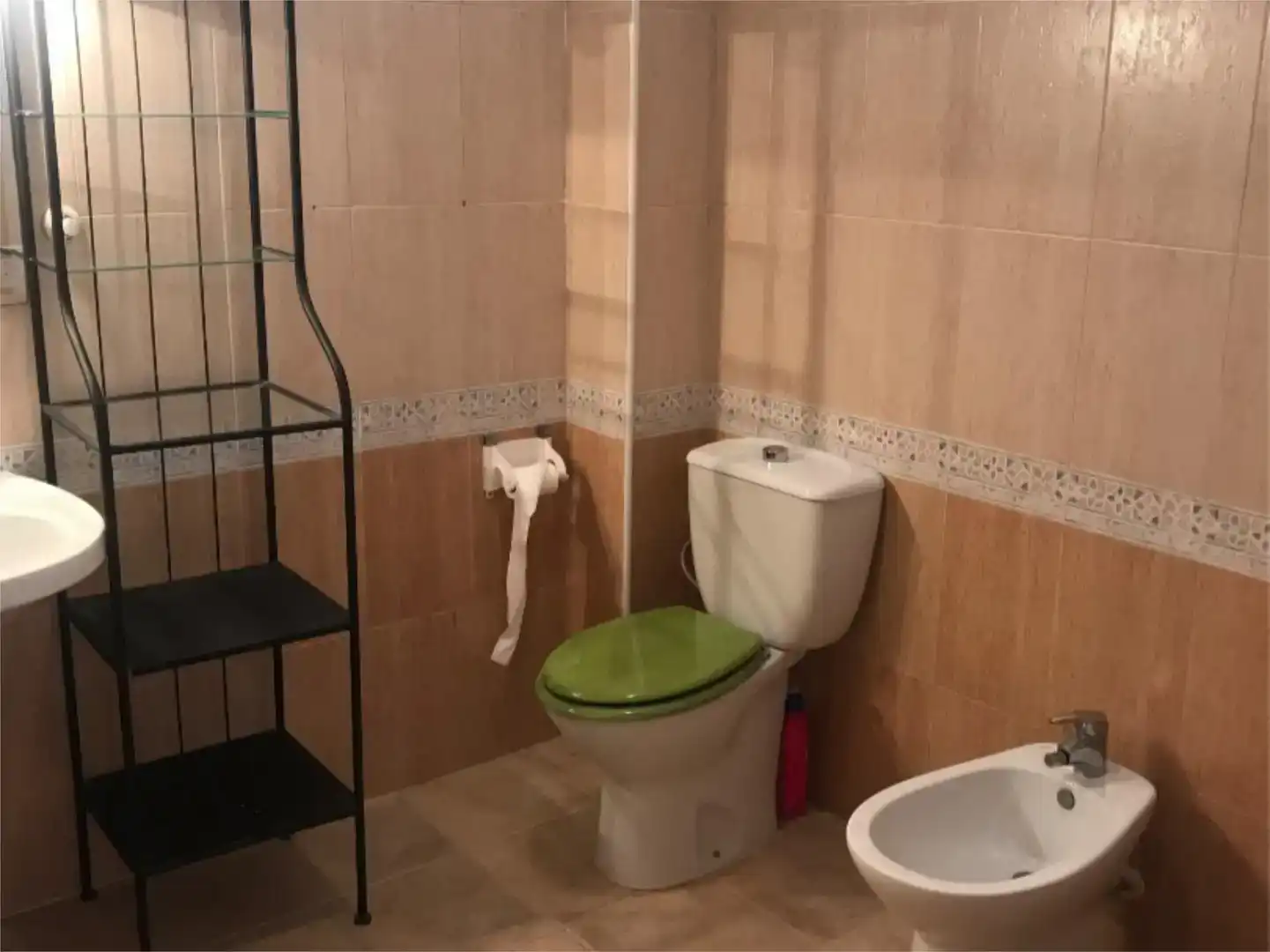 Badezimmer von Wohnung zur Miete in Mazarrón mit Klimaanlage, Privatgarten und Schwimmbad