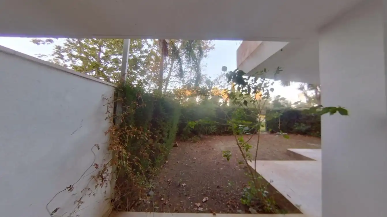 Jardín de Piso en venta en Marbella con Piscina