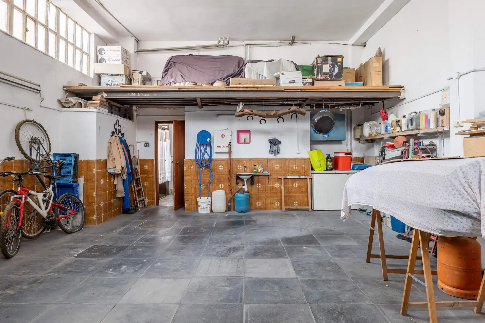Casa o chalet en venta en Calle OSA MAYOR, 40, Valdefierro