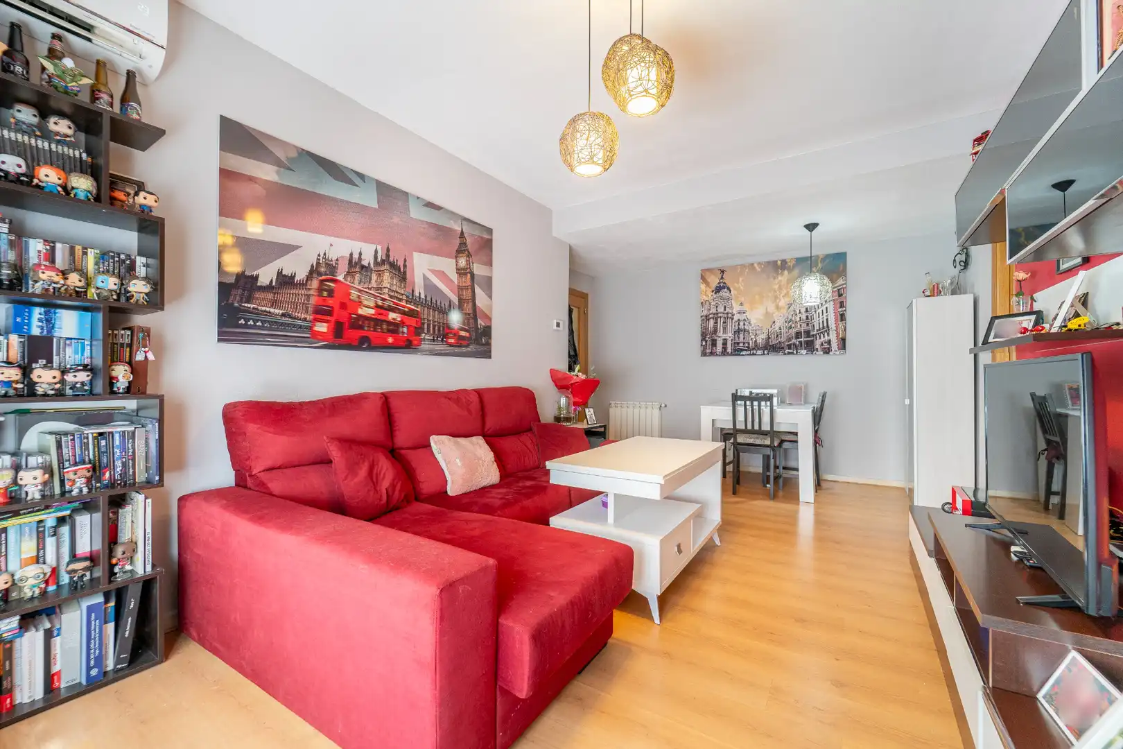 Living room of Flat for sale in Móstoles  with Air Conditioner, Storage room and Furnished