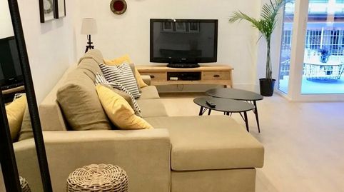 Foto 2 de Apartamento de alquiler en Barrio del Centro, Alicante / Alacant