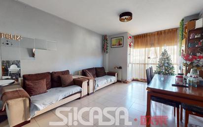 Living room of Flat for sale in  Madrid Capital  with Terrace