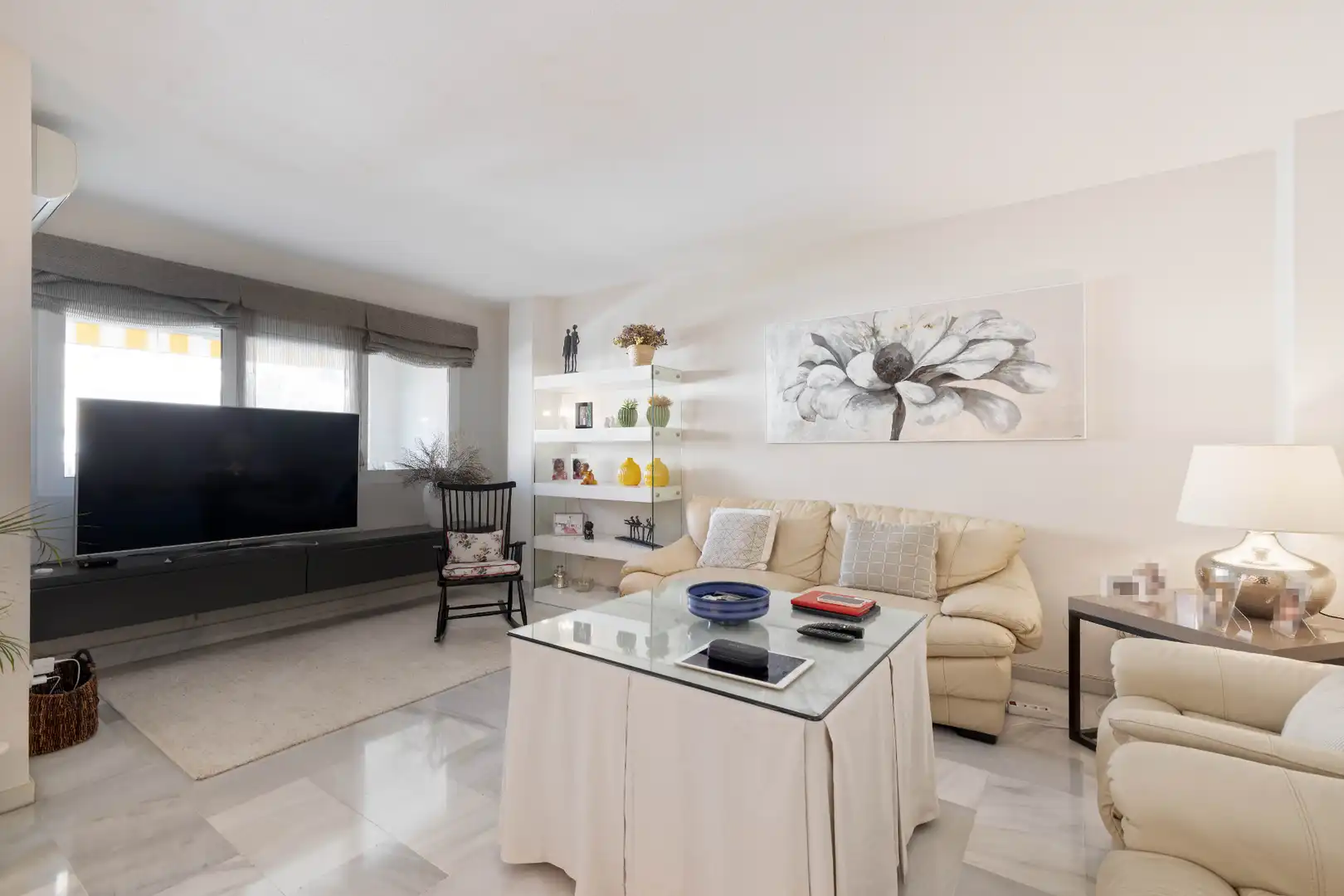 Wohnzimmer von Wohnung zum Verkauf in Málaga mit Klimaanlage, Privatgarten und Abstellraum