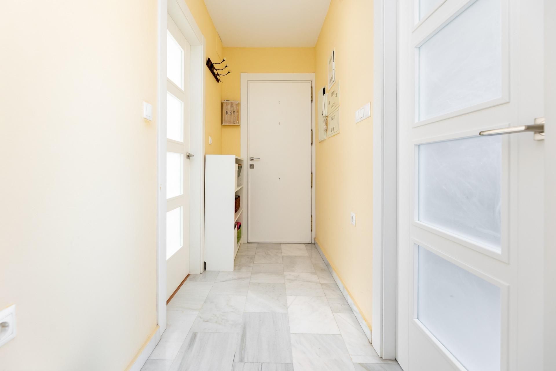 Piso en venta en  LEON, 21, Las Tres Cruces