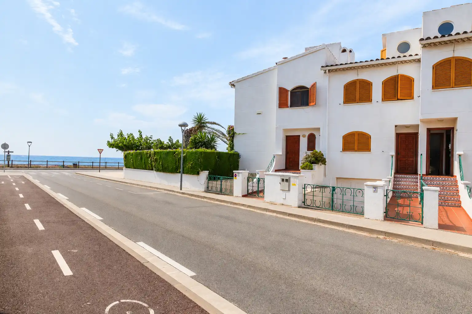 Exterior view of Detached homes for sale in Vandellòs i l'Hospitalet de l'Infant  with Heating, Private garden and Terrace