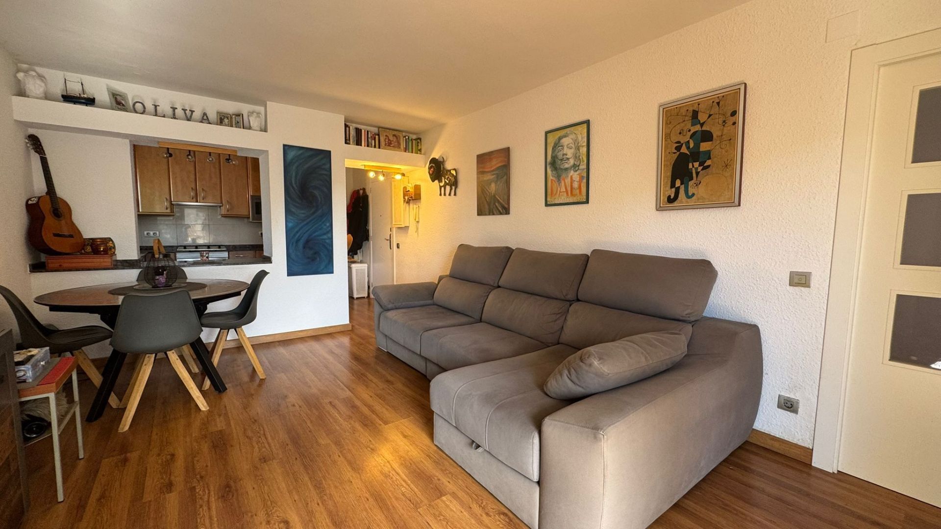 Sala d'estar de Pis en venda en Cunit amb Terrassa