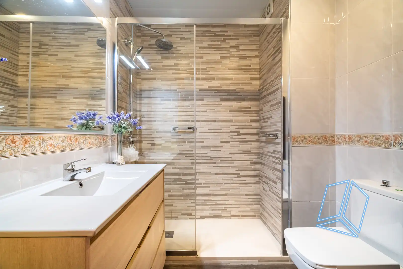 Baño de Piso en venta en Cornellà de Llobregat con Balcón