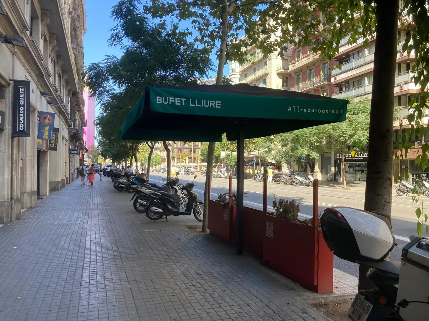 Business premises to rent in D"ARAGO 239, imagen 2