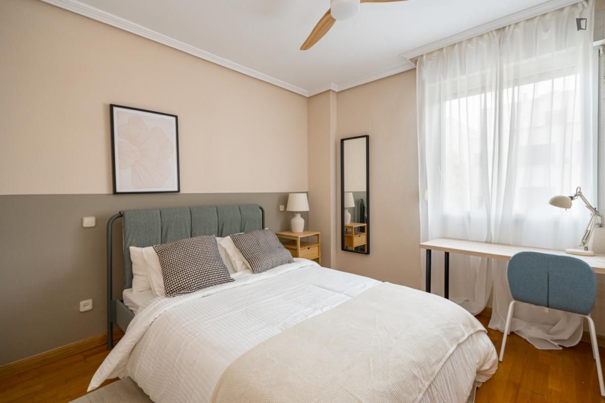 Apartament per a compartir a Conde Orgaz - Piovera