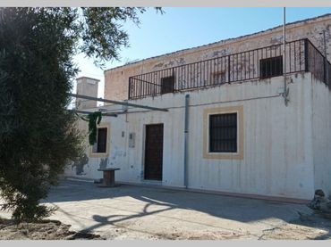 Casa amb jardí en venda a Calle los Molinas