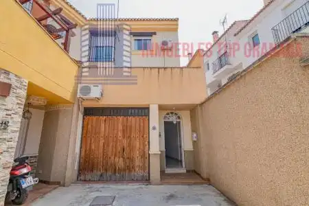 House for sale in Albahaca, imagen 2