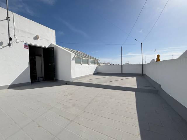 Casa-chalet en Venta en Centro