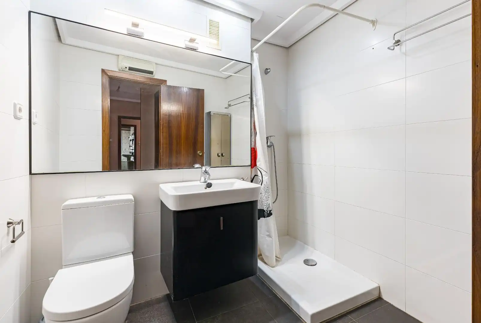 Bathroom of Flat for sale in Murcia  with Air Conditioner, Heating and Terrace
