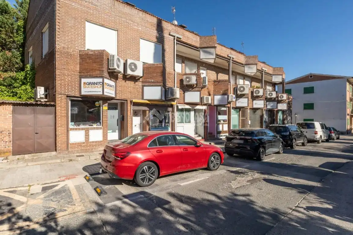 Local comercial en venta en Colonia, imagen 30