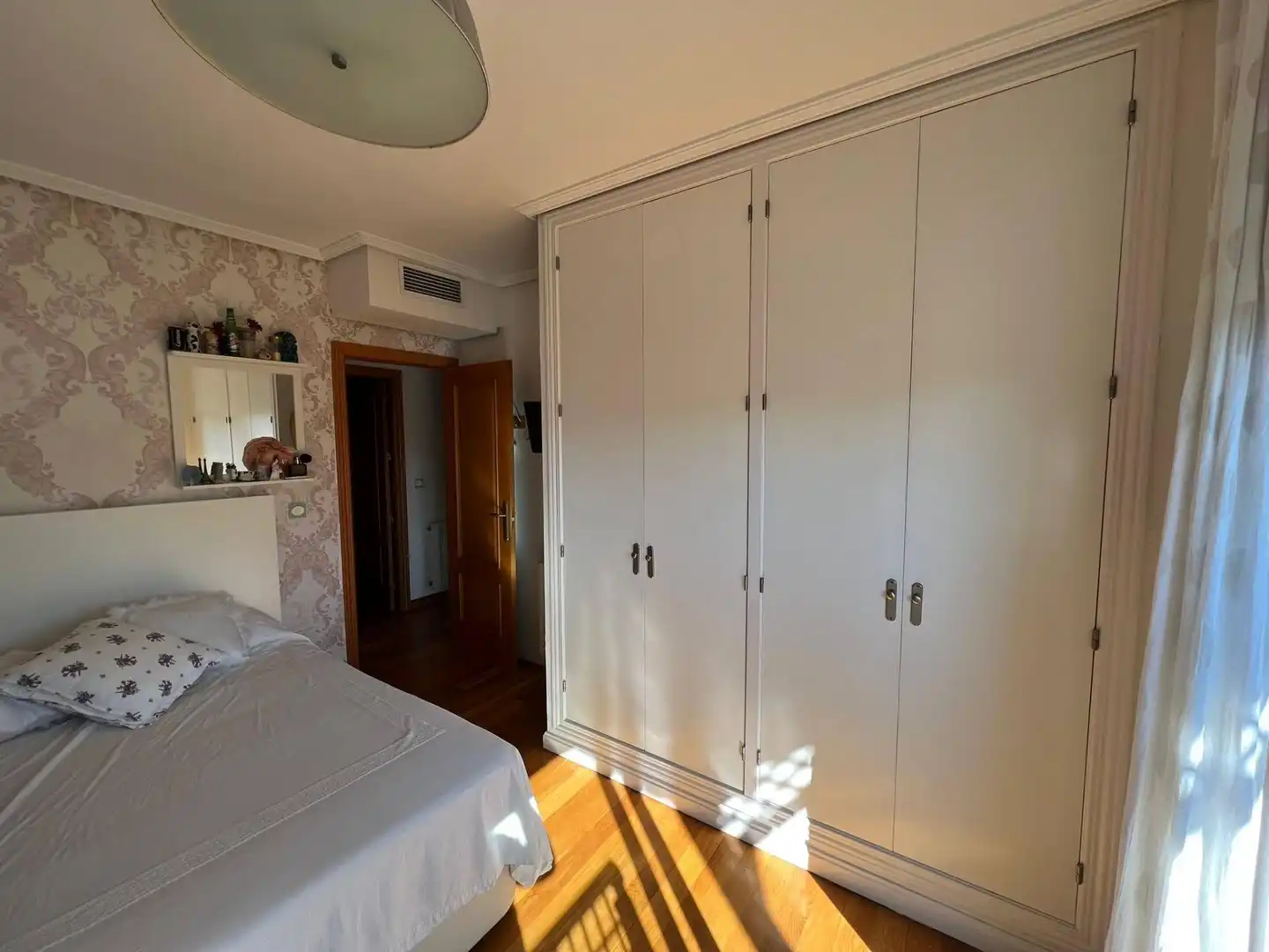 Attic for sale in Juan Carlos I
