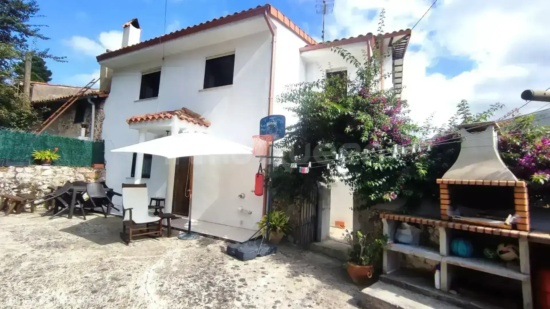 Exterior view of Houses for sale in Llanes  with Heating, Private garden and Terrace