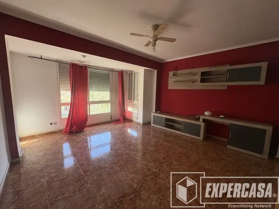 Sala d'estar de Pis de lloguer en Castellón de la Plana / Castelló de la Plana amb Moblat