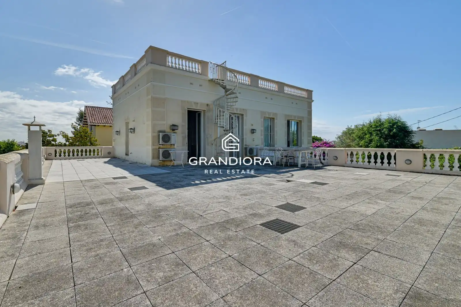 Terrace of Houses for sale in El Masnou  with Air Conditioner, Terrace and Swimming Pool
