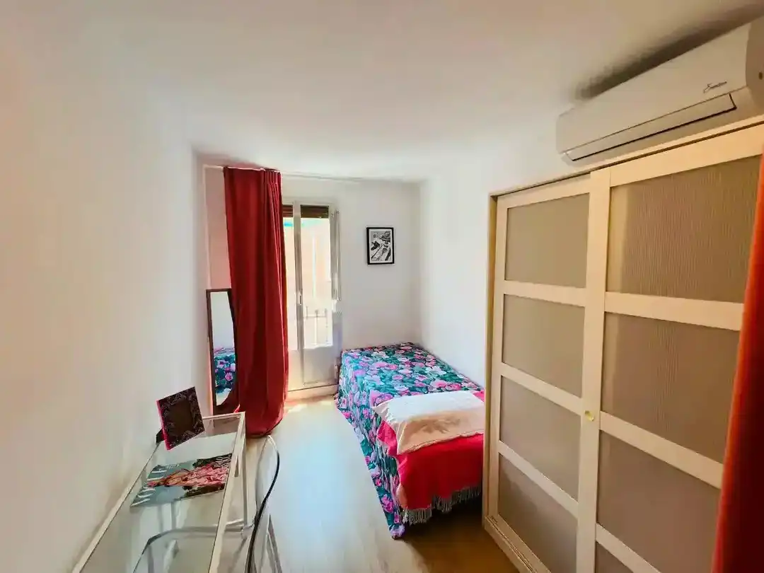 Appartamento con balcone in affitto a Calle de Bravo Murillo, imagen 11