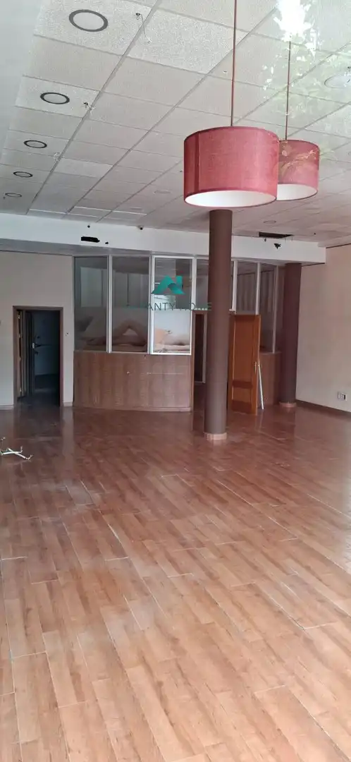 Local comercial en alquiler en Avenida Juan Diego