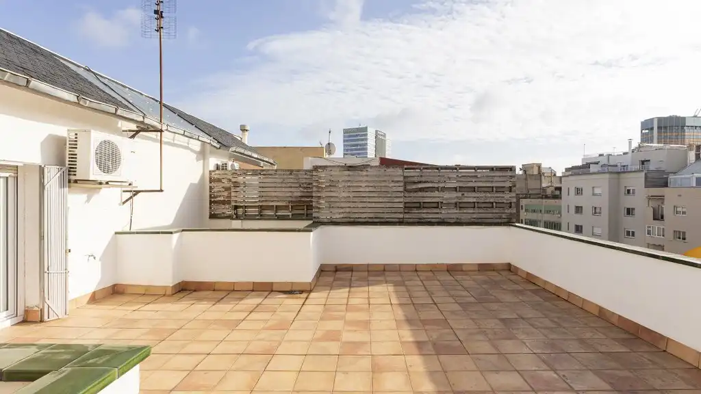 Terraza de Ático en venta en Barcelona con Aire acondicionado, Calefacción y Parquet