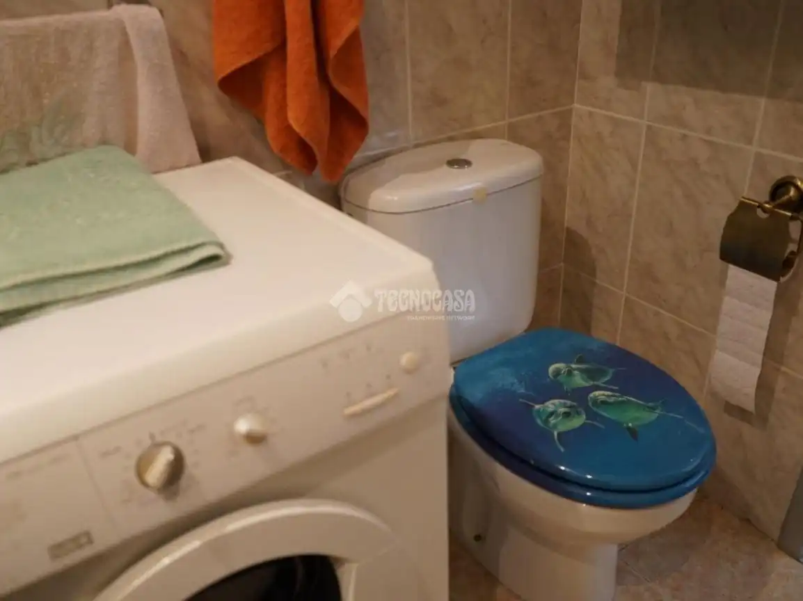 Baño de Piso de alquiler en Puerto de la Cruz con Terraza y Amueblado