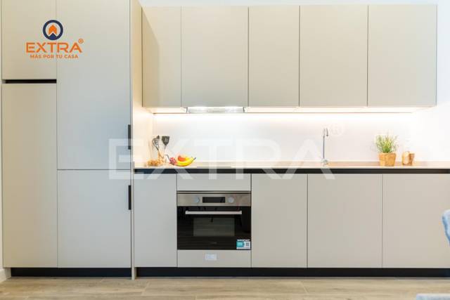 Apartamento en Venta en Calle Villafranca en Guindalera