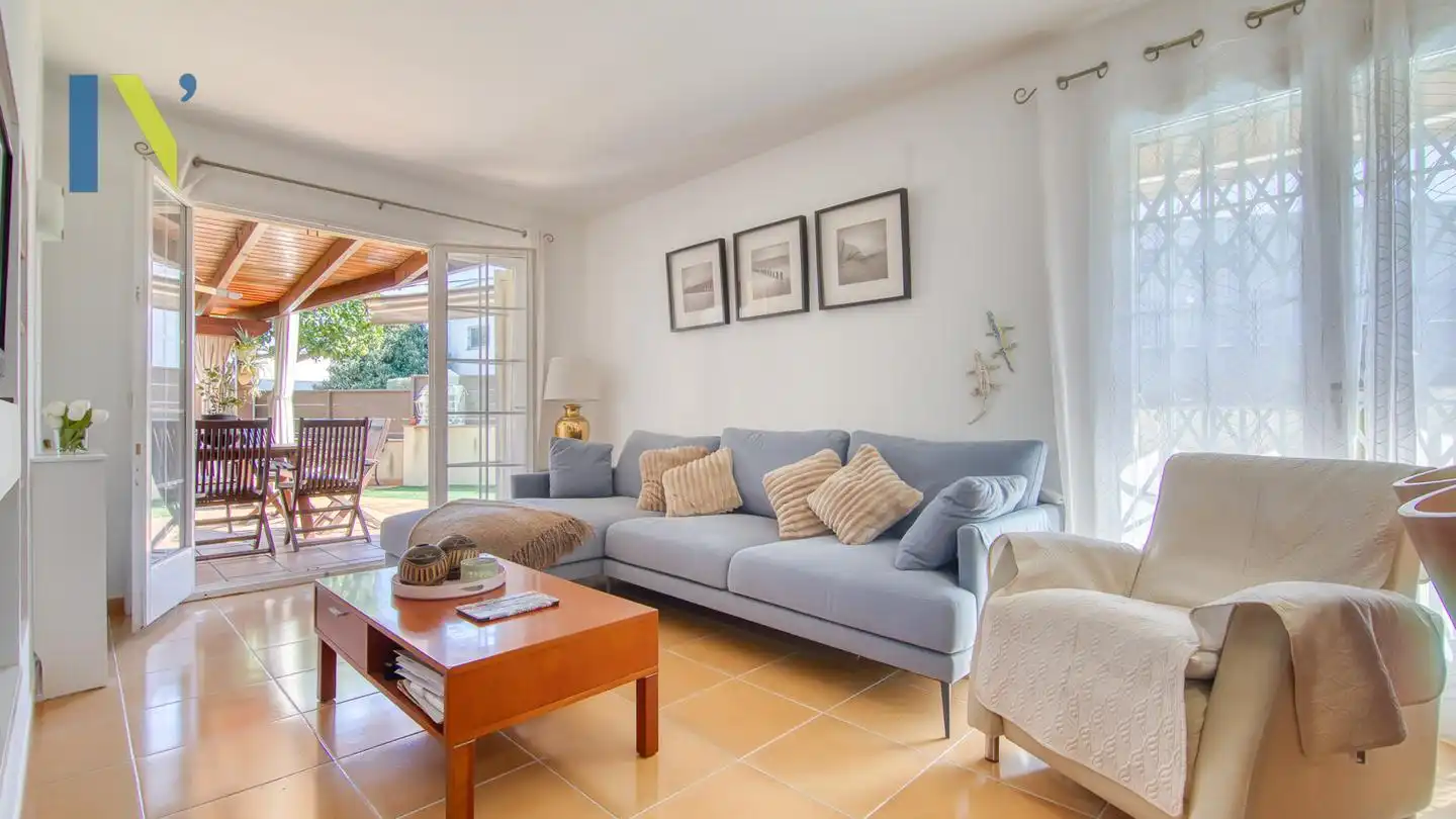 Living room of Detached homes for sale in Vilablareix  with Heating, Private garden and Swimming Pool