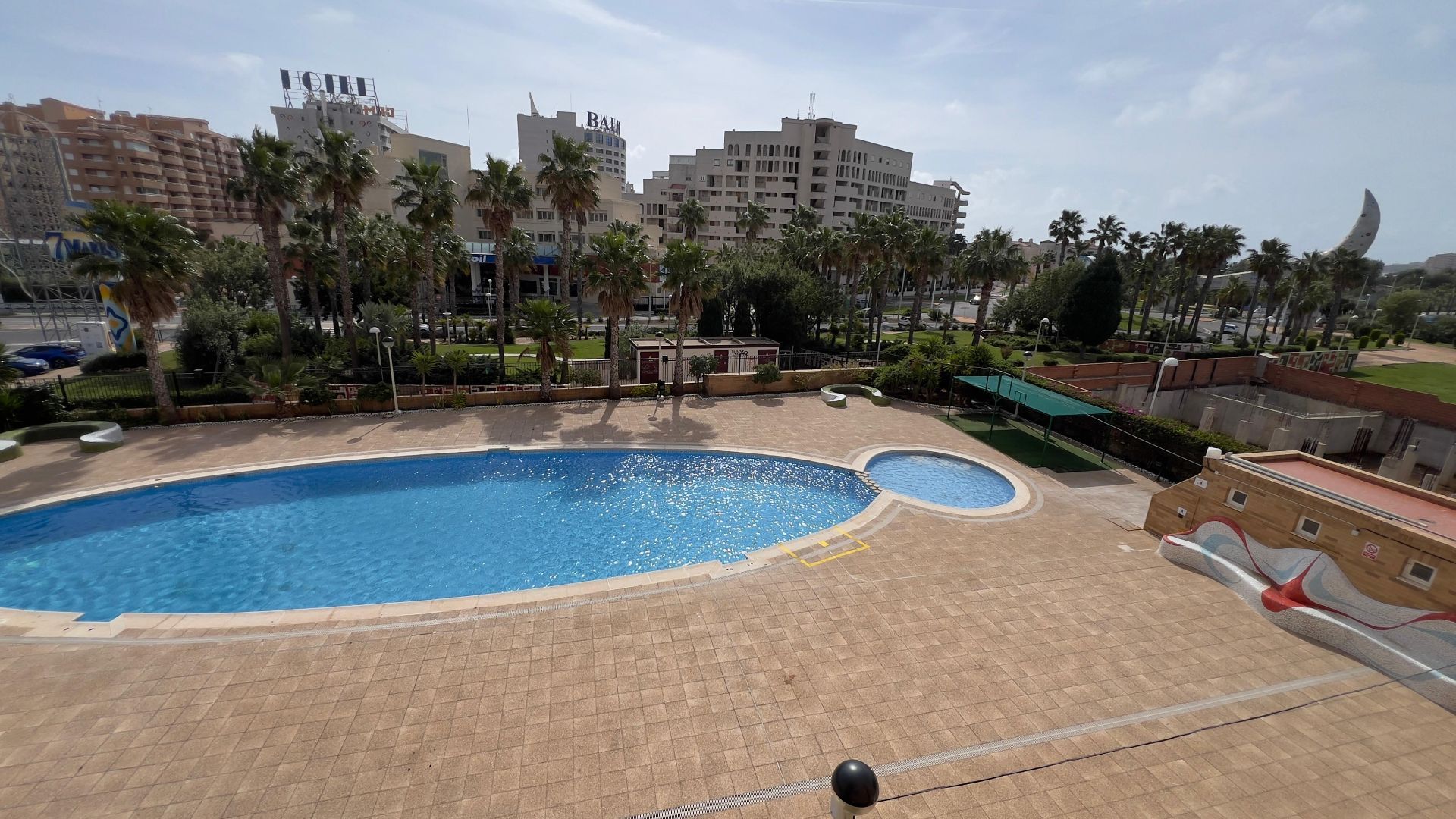 Piscina de Pis en venda en Oropesa del Mar / Orpesa amb Aire condicionat, Terrassa i Traster