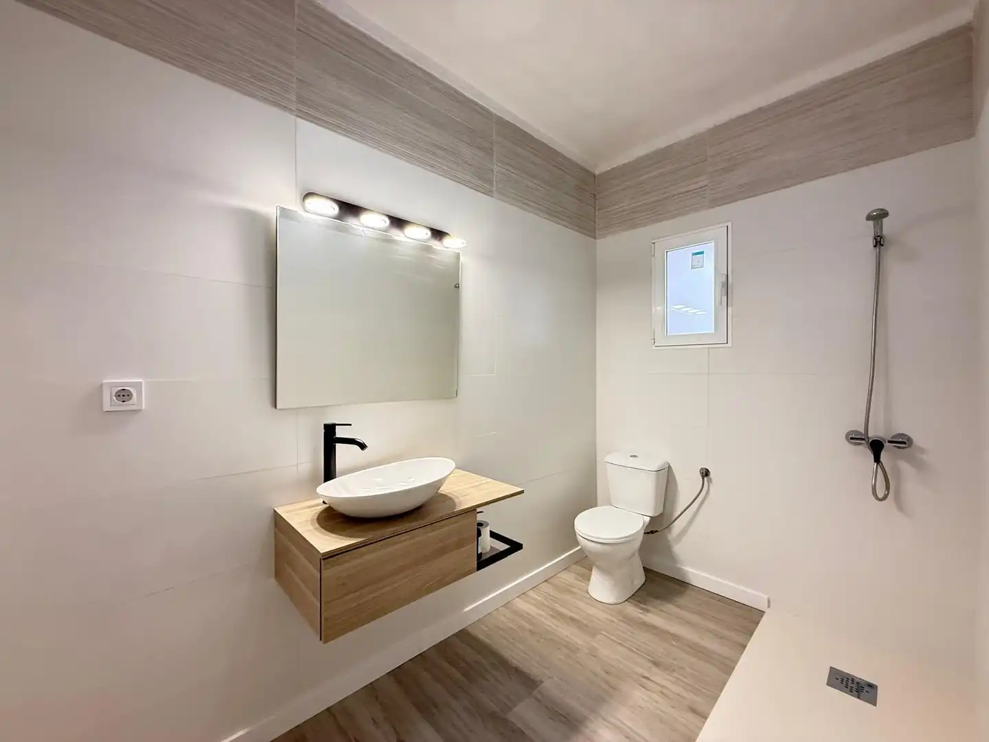 Baño de Ático en venta en San Pedro del Pinatar con Terraza, Trastero y Balcón