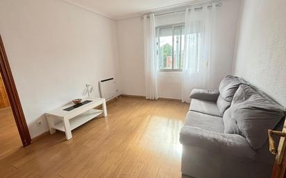 Living room of Flat to rent in  Zaragoza Capital