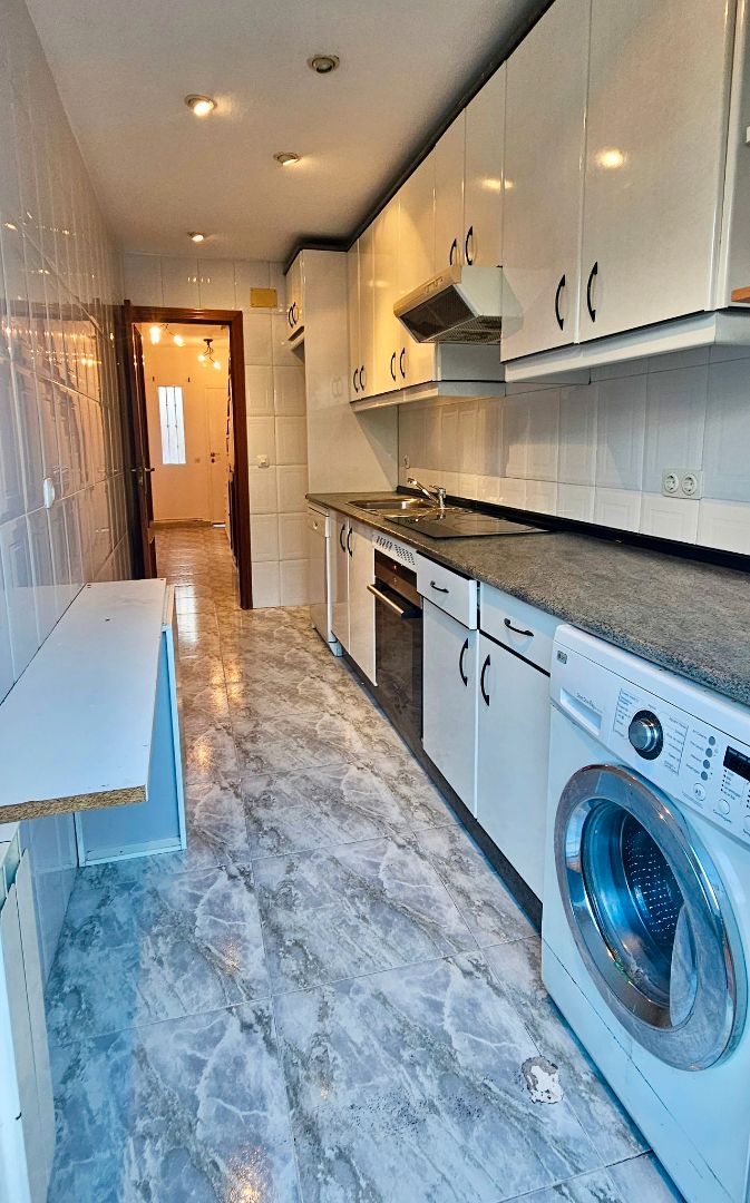 Cuina de Casa adosada en venda en El Álamo amb Aire condicionat i Calefacció