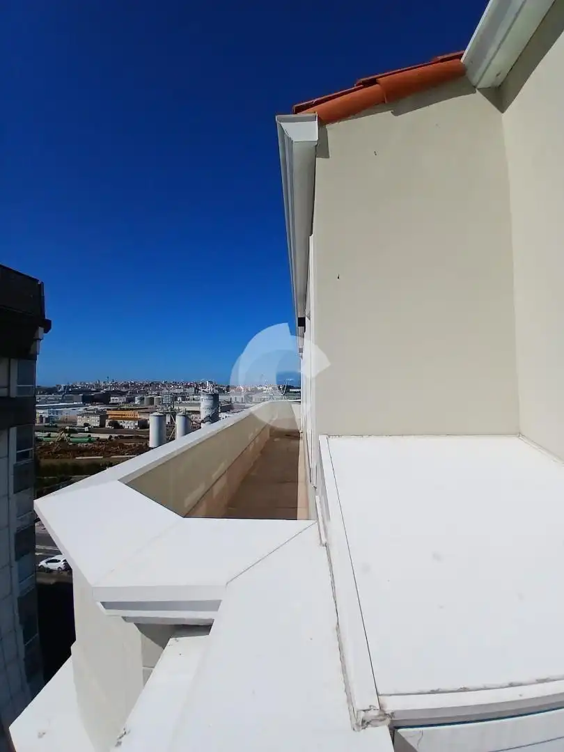 Terrassa de Pis en venda en A Coruña Capital  amb Calefacció, Terrassa i Balcó