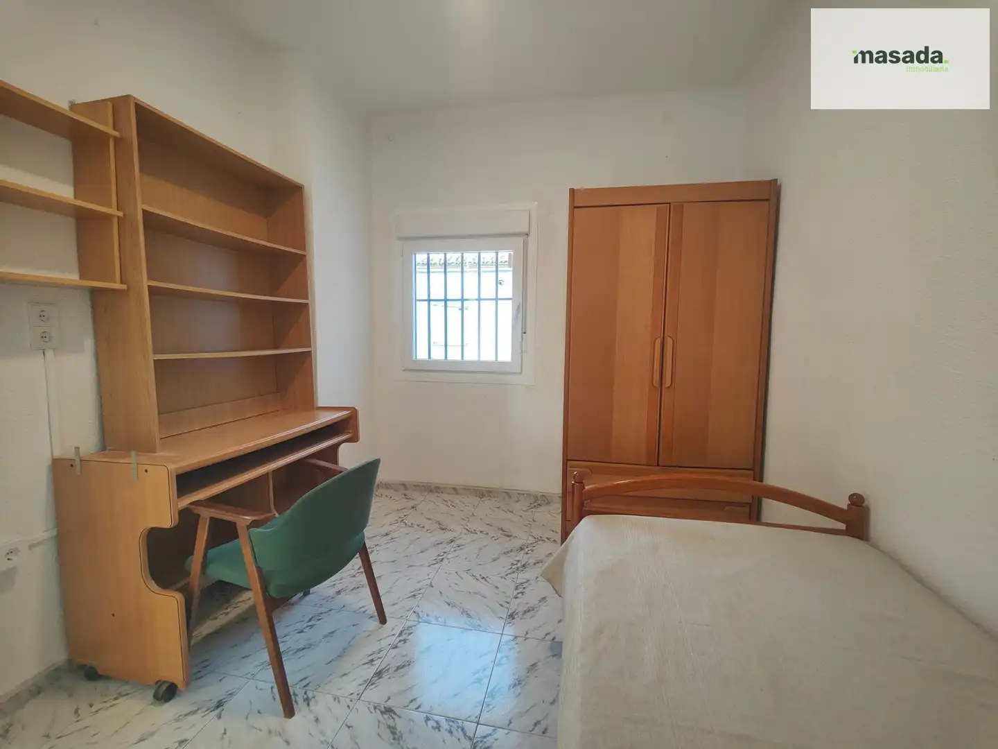 Bedroom of Flat for rent in Granada  with Furnished
