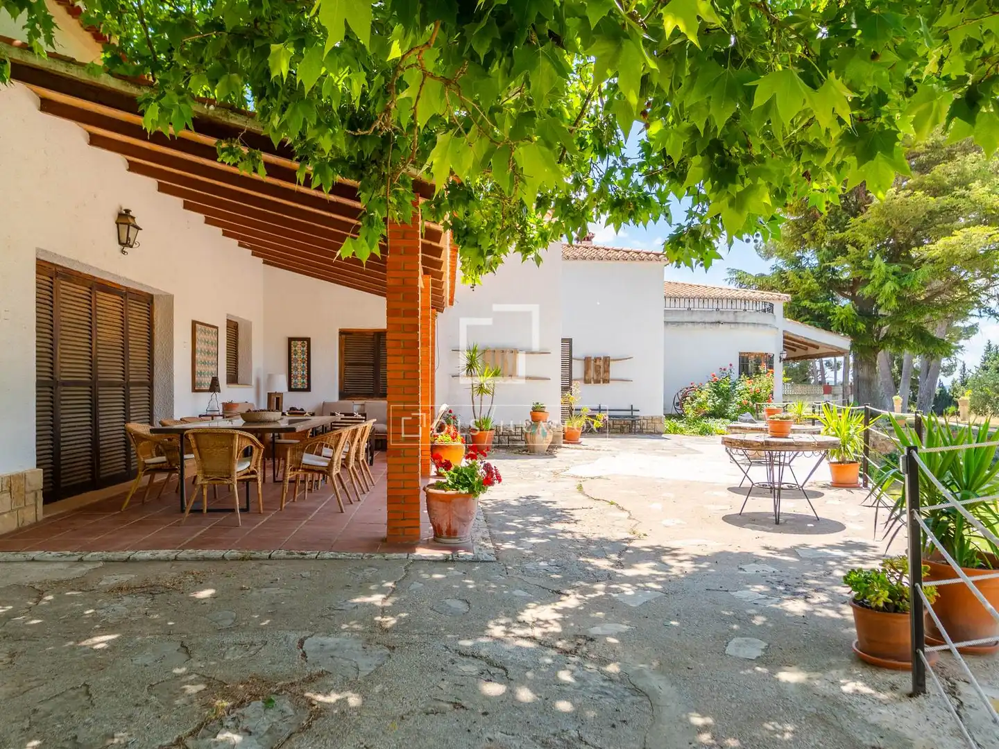 Finca rústica en venda en Requena amb Calefacció, Jardí privat i Terrassa