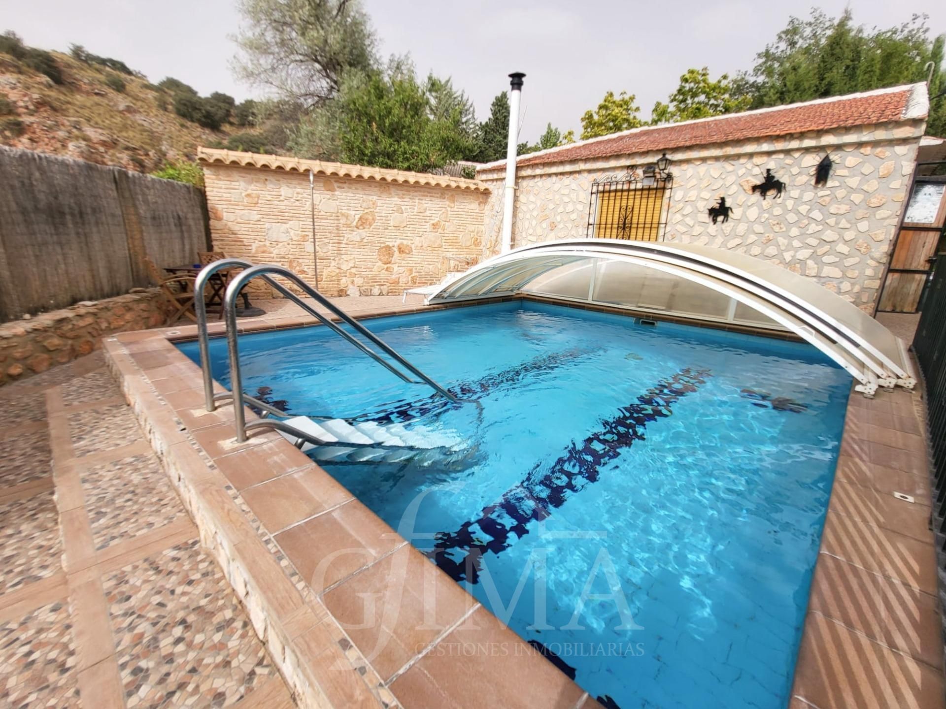 Piscina de Casa o xalet en venda en Ossa de Montiel amb Aire condicionat, Calefacció i Piscina