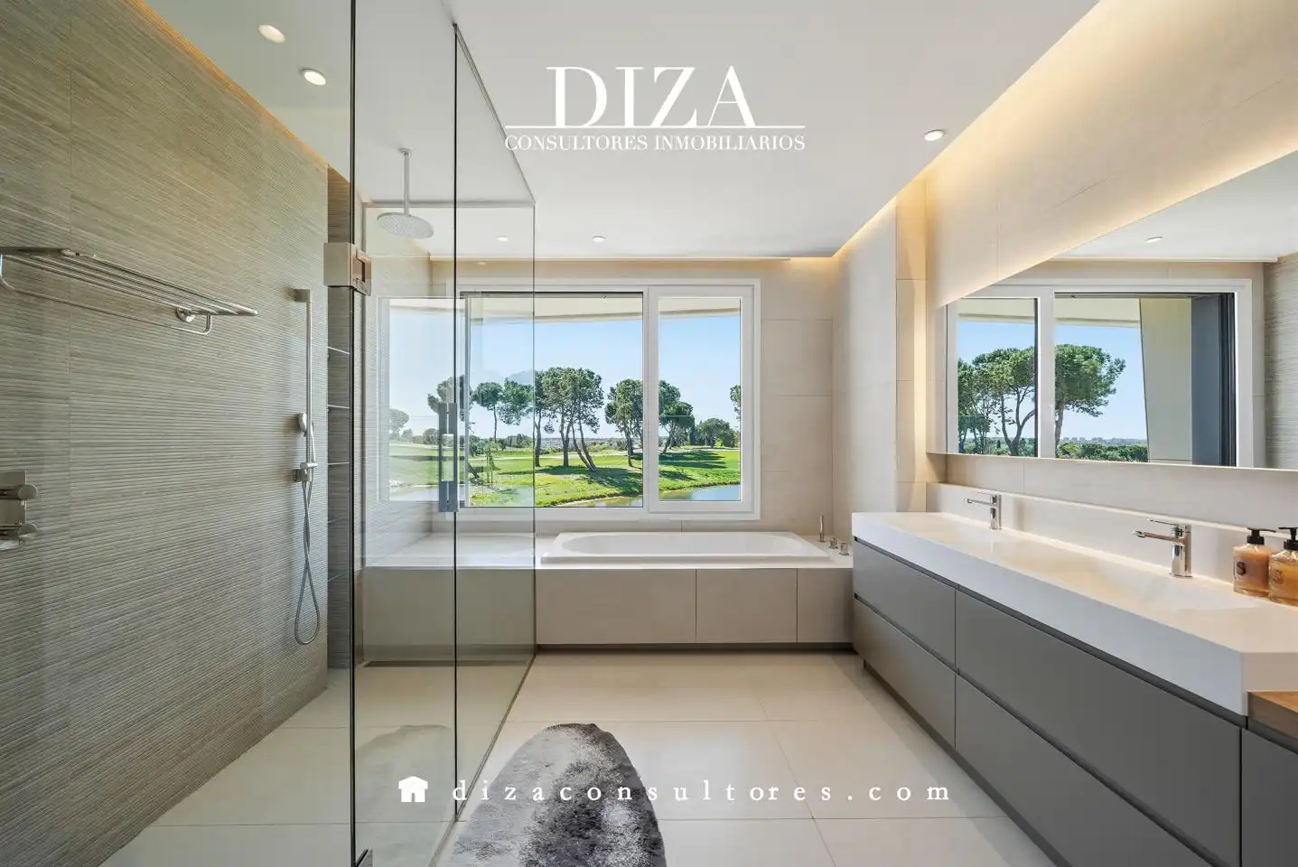Bathroom of Duplexes for sale in Pozuelo de Alarcón  with Air Conditioner, Heating and Private garden