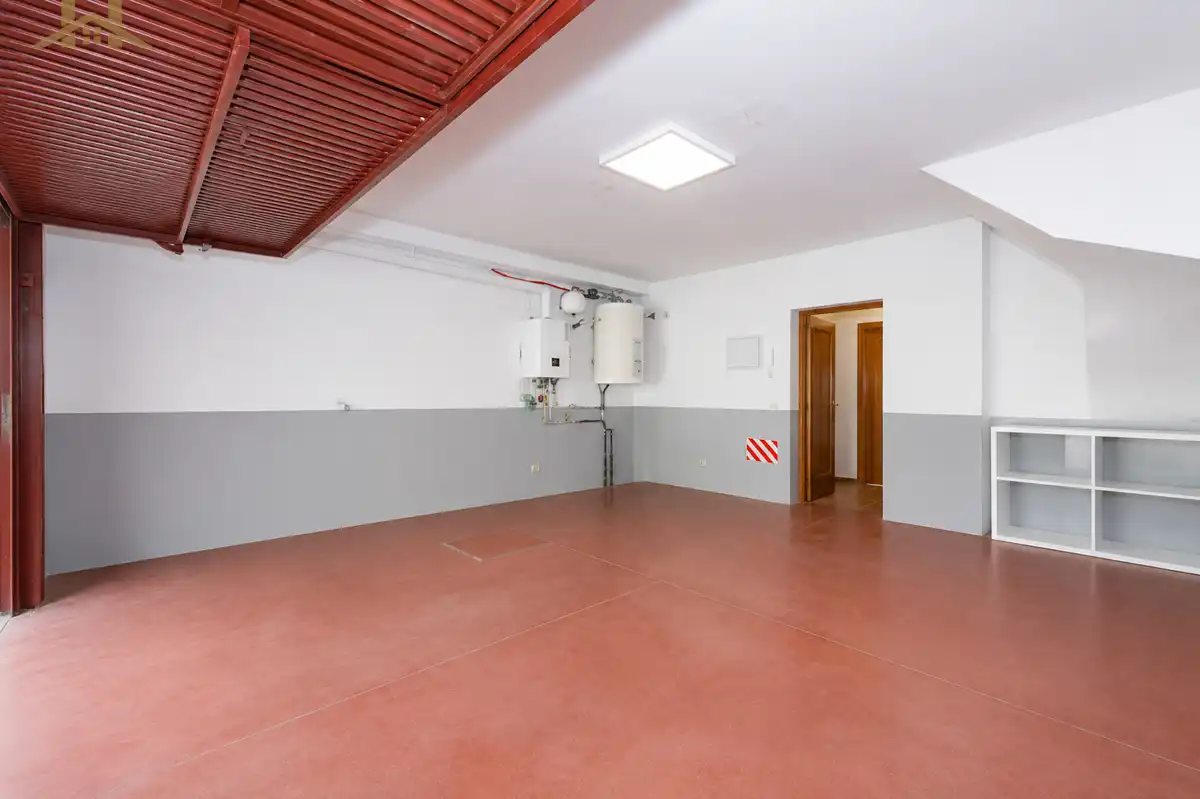 Casa adosada en venda en Tres Cantos amb Aire condicionat, Calefacció i Jardí privat