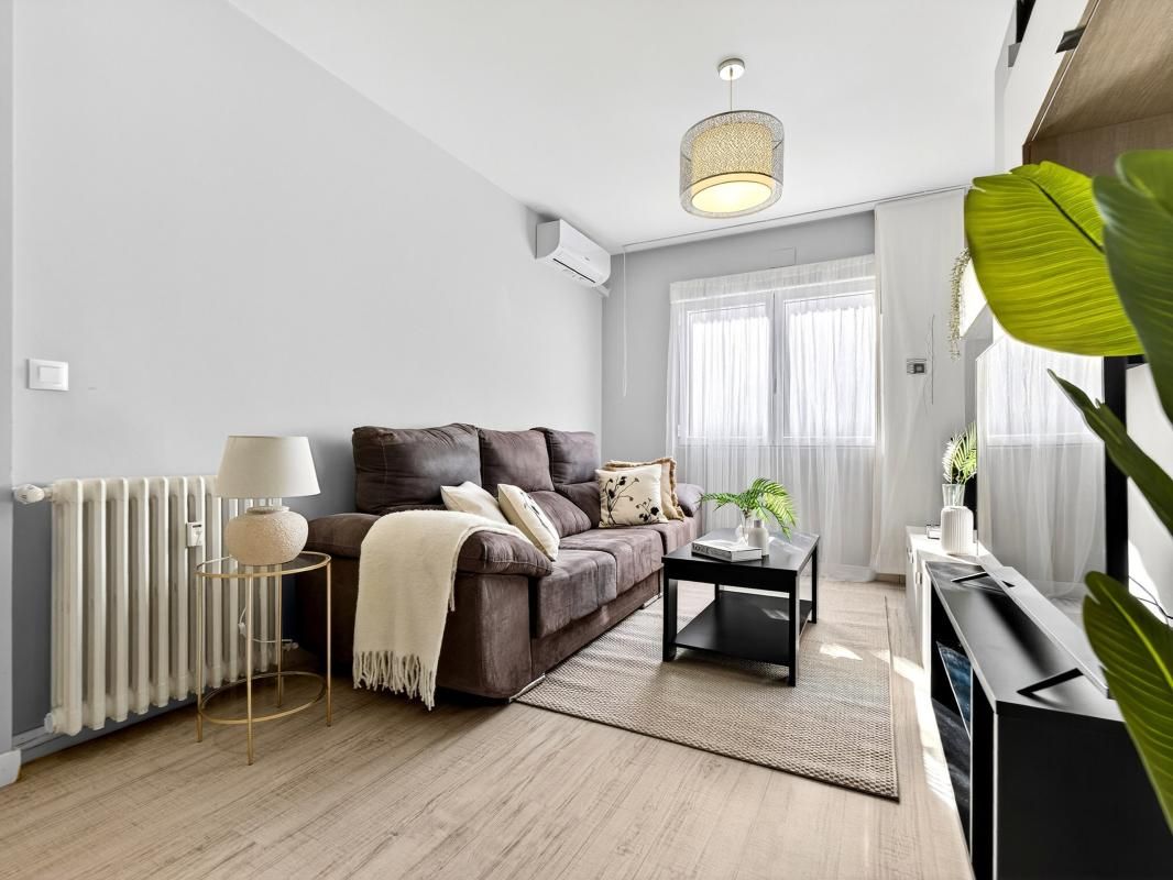 Flat for sale in C. de Felipe Campos, 9, El Viso