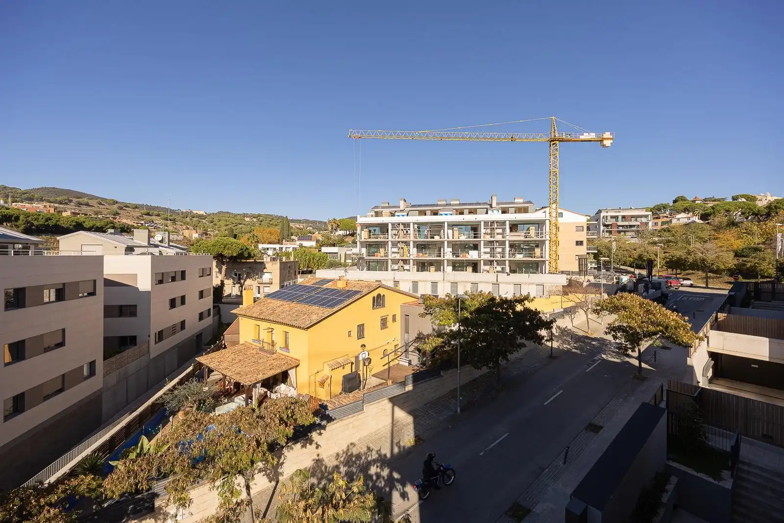 Vista exterior de Dúplex en venta en Tiana con Aire acondicionado, Parquet y Terraza