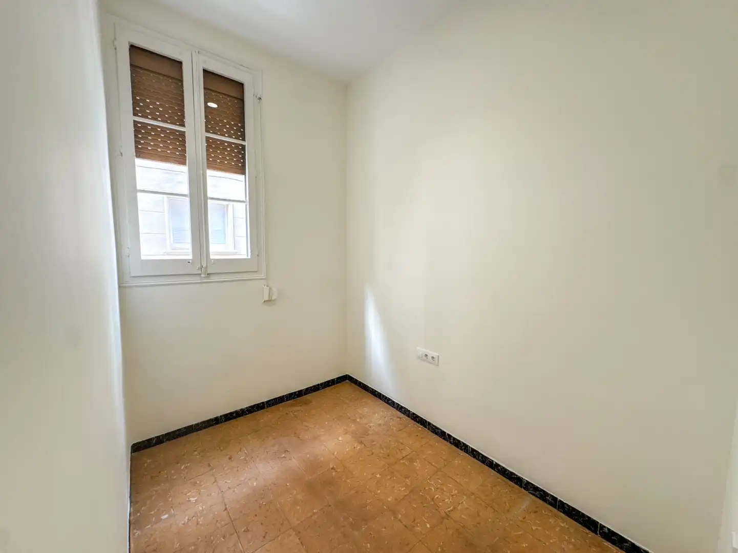 Bedroom of Flat for sale in Barcelona  with Terrace and Balcony
