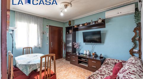Foto 3 de Piso en venta en Calle San Basilio, Pradolongo, Madrid Capital