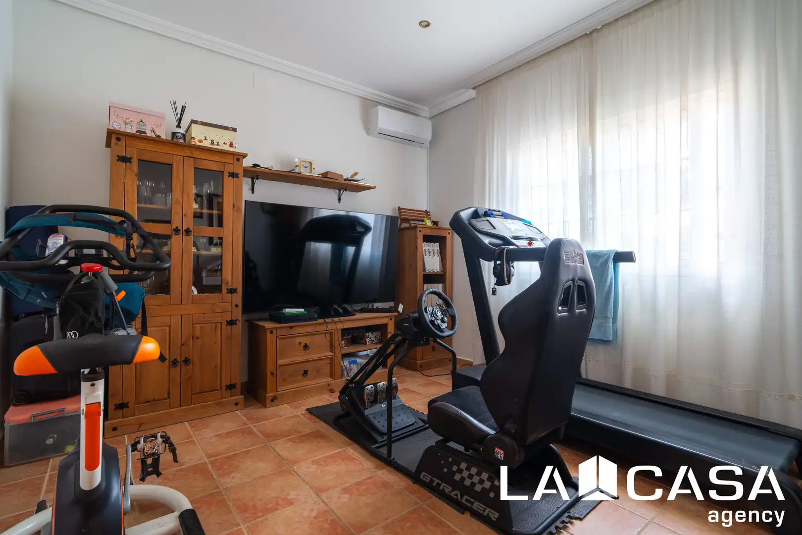 Chalet con piscina en venta en Cerros de Montequinto, imagen 43