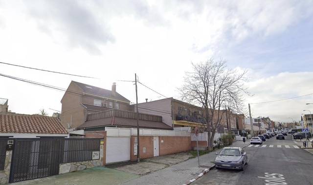 Local comercial en Venta en  NAPOLES en Canillas