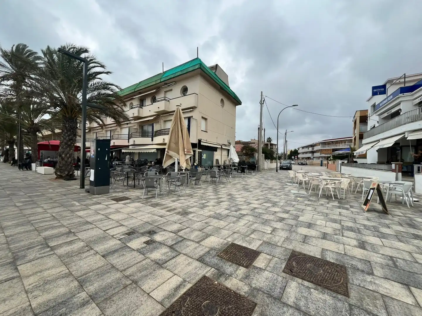 Exterior view of Flat for sale in Cubelles  with Air Conditioner, Parquet flooring and Terrace