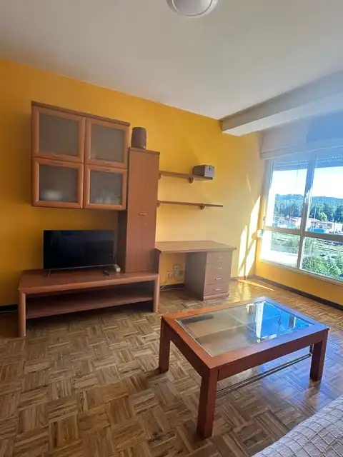 Apartamento de alquiler en Calle la Fontana, 11, Pravia