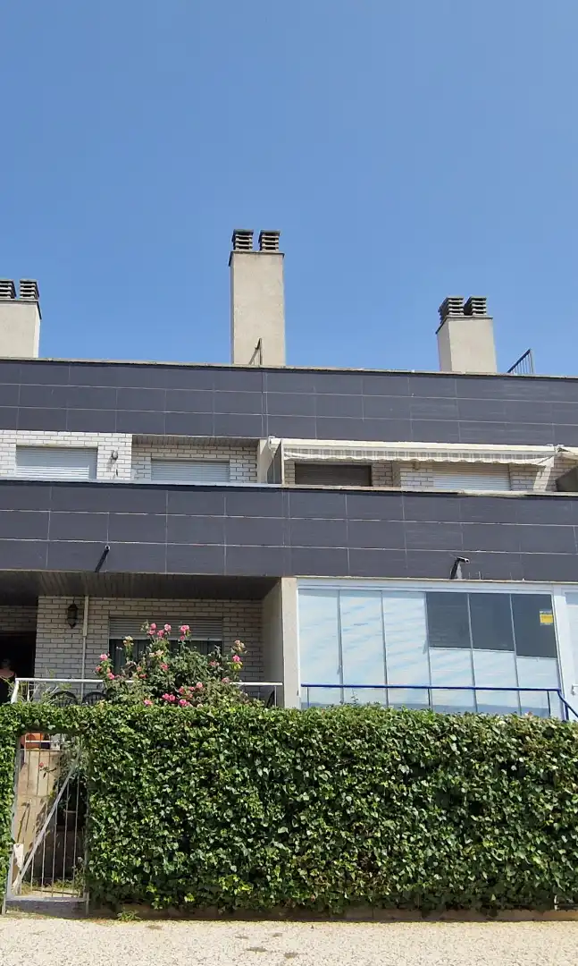 Exterior view of Detached homes for sale in Zaragoza  with Air Conditioner, Heating and Private garden