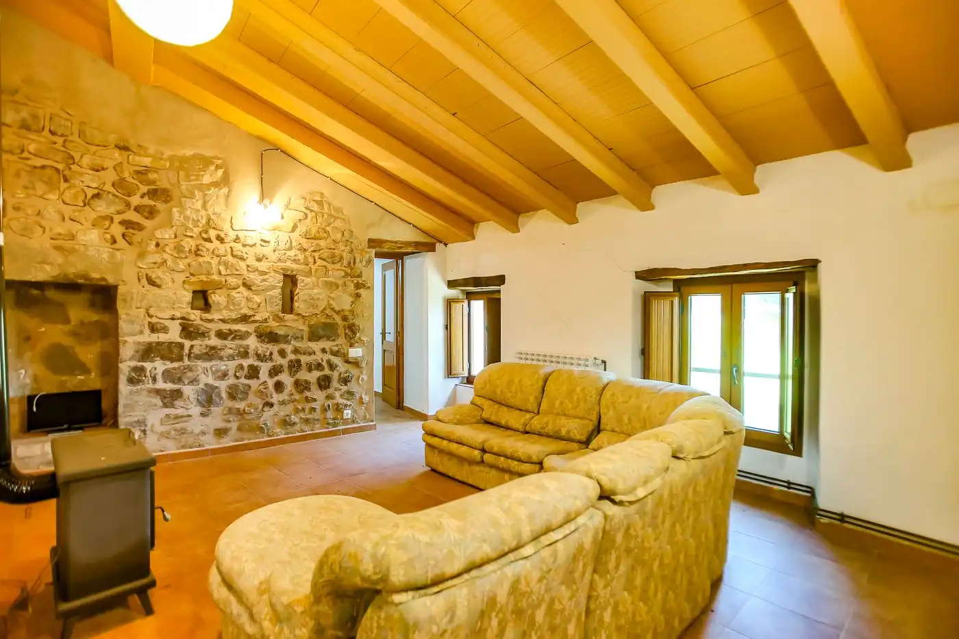 Casa rústica con jardín en venta en Sant Joan Les Fonts, imagen 30