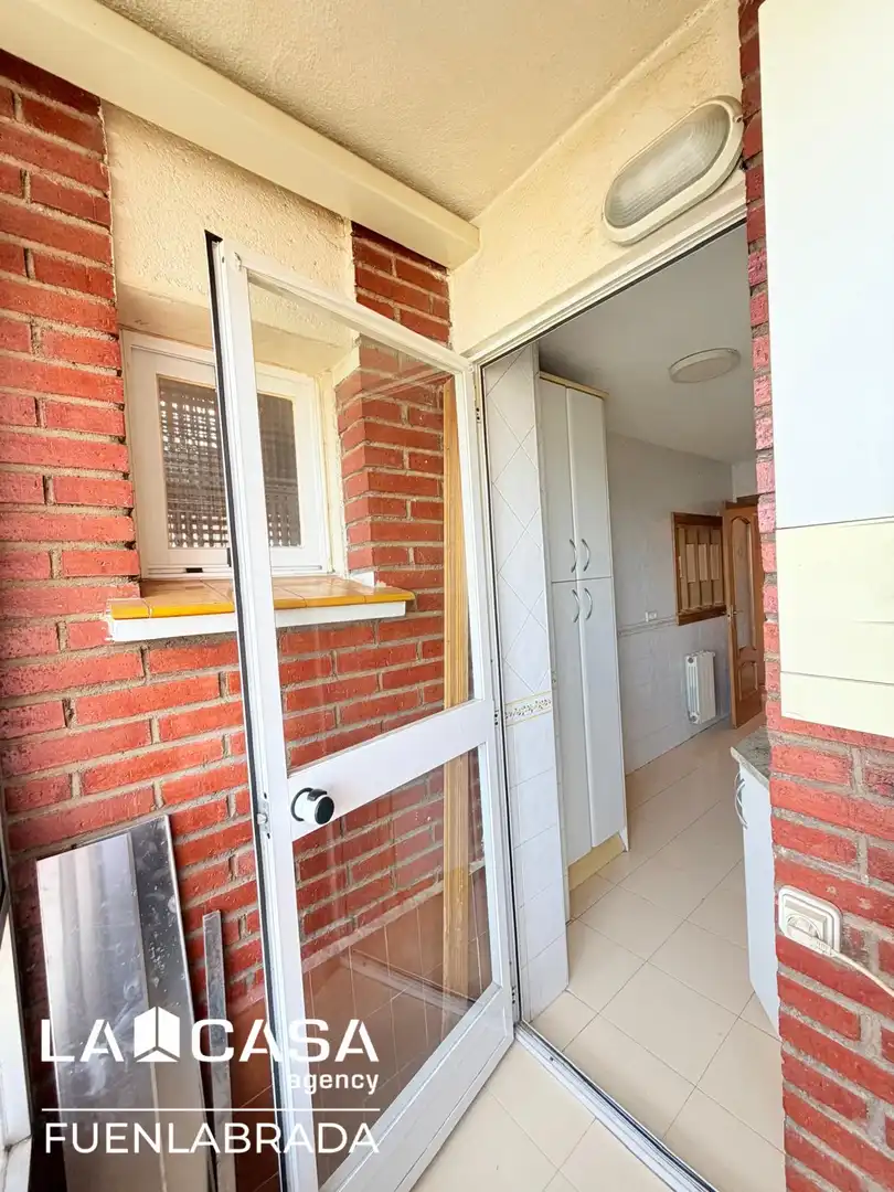 Piso en venta en Fuenlabrada con Aire acondicionado, Calefacción y Terraza